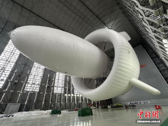 探秘中国“空中发电站”：悬停空中“飞艇”向天取电 - 新媒体情报驿站