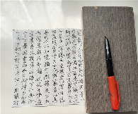 看大门、写大字，53岁保安在今日头条书写墨香人生(图2)