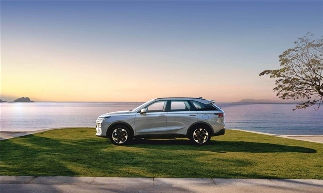15万左右买什么车好最新推荐，硬派SUV兼顾实力与个性(图1)