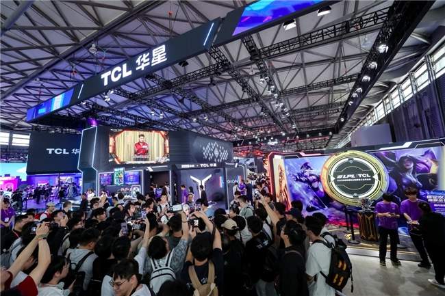 TCL携全场景电竞显示产品与智慧终端亮相2025ChinaJoy展会 - 辰飞雨新媒体情报驿站