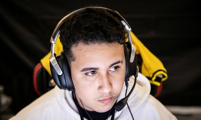 爆料：paiN已签下巴西步枪手piriajr - 新媒体情报驿站