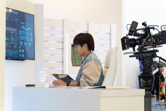 许瑞奇新剧《爱不虚拟》跨越生死亲情 AI科技创造虚拟生命(图11)